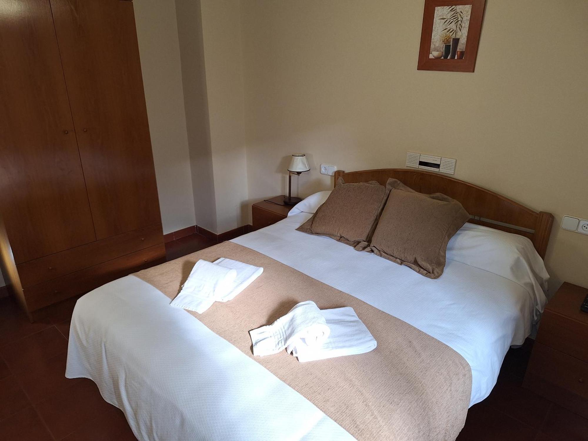 Hostal Rio Duero Molinos de Duero Extérieur photo